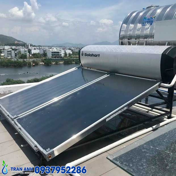 Máy Nước Nóng Năng Lượng Mặt Trời Solahart Australia | Trần Anh