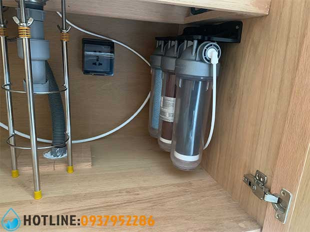 Nên Chọn Máy Lọc Nước Không Dùng Điện Hay Máy RO Dùng Điện