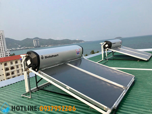 Máy Nước Nóng Năng Lượng Mặt Trời Solahart Super-Shield 300L