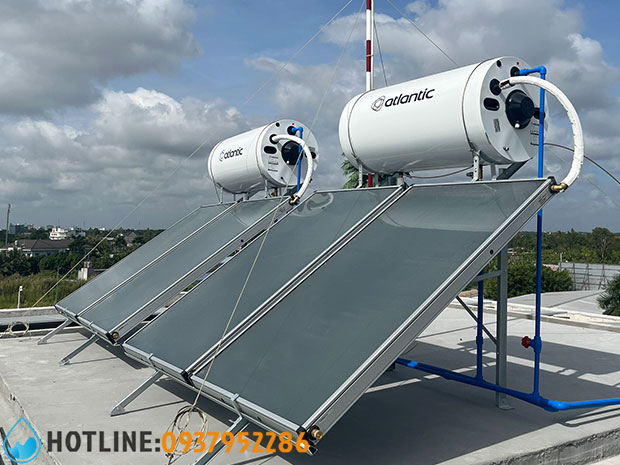 Thumbnail 2: Máy Nước Nóng Năng Lượng Mặt Trời Atlantic Solerio 300L